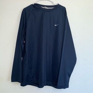 Nike men’s navy blue long sleeve top XL